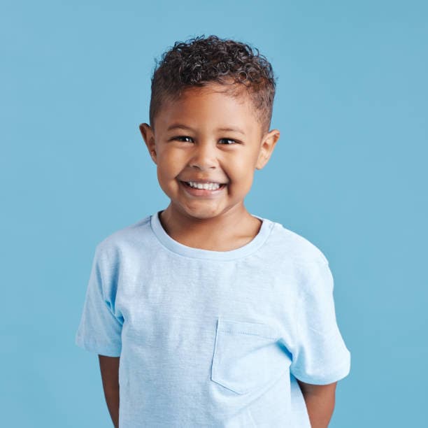 Foto original de un niño